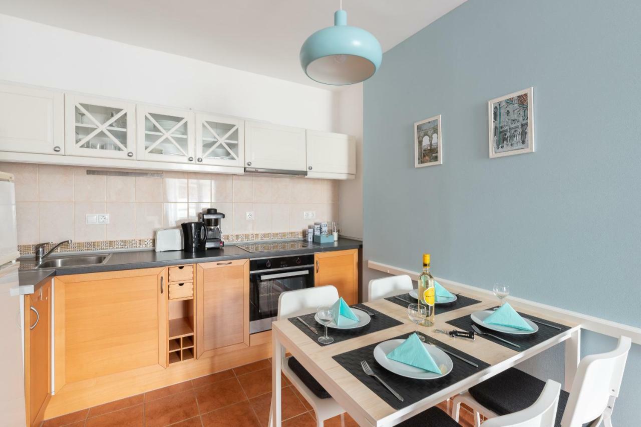 Rakoczi Apartments Budapest Bagian luar foto