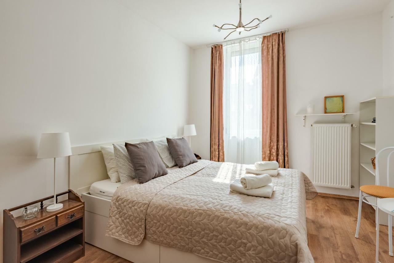Rakoczi Apartments Budapest Bagian luar foto