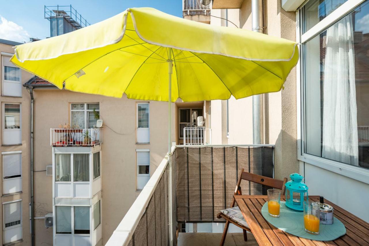 Rakoczi Apartments Budapest Bagian luar foto
