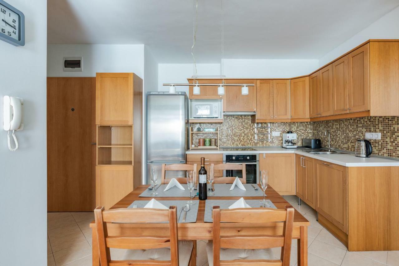 Rakoczi Apartments Budapest Bagian luar foto