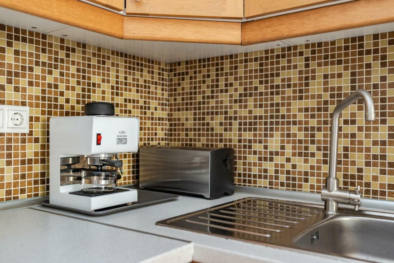 Rakoczi Apartments Budapest Bagian luar foto