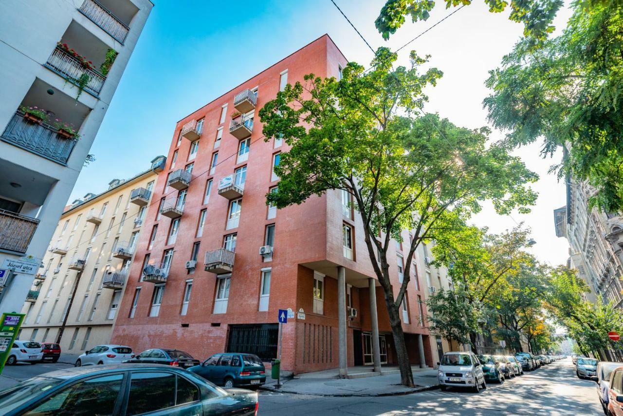 Rakoczi Apartments Budapest Bagian luar foto